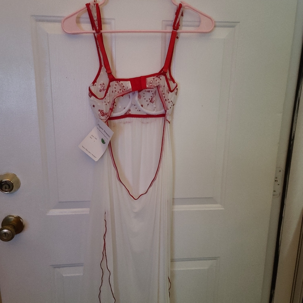 Sexy lingerie new with tags - Picture 4 of 8